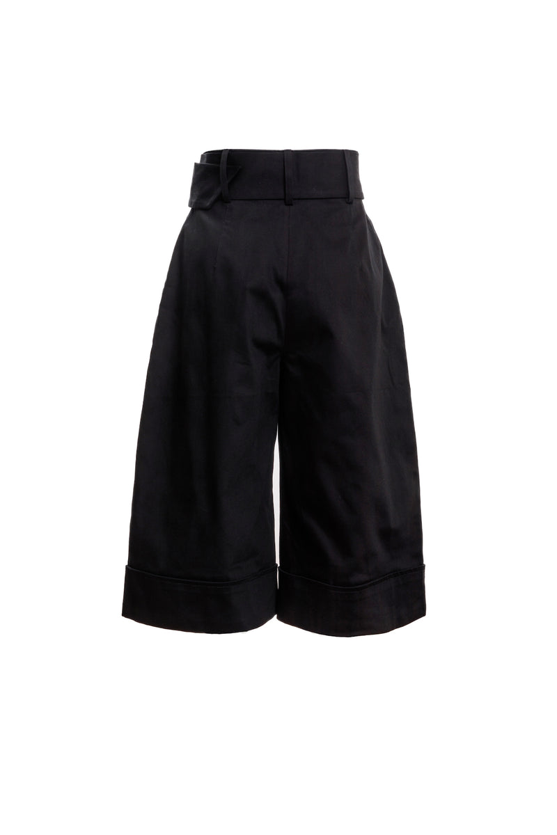 Belted Turn Up Shorts (Black)
